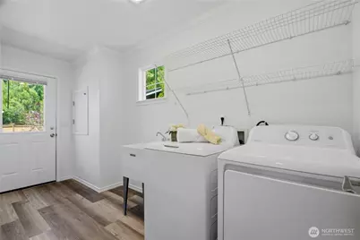 22364 NE 101st Place, Redmond, WA 98053 - Photo 23