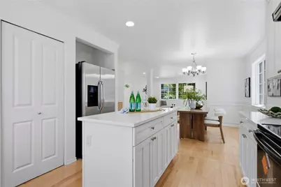 22364 NE 101st Place, Redmond, WA 98053 - Photo 13