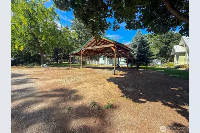514 Ash Street S, Omak, WA 98841 - Photo 33