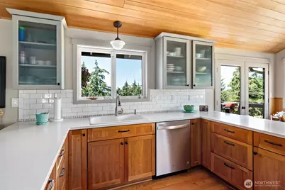 1045 NE Summit Loop, Coupeville, WA 98239 - Photo 13