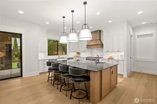 10668 SE 32nd St, Bellevue, WA 98004 - Photo 13