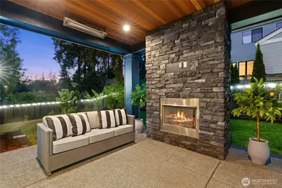 10668 SE 32nd Street, Bellevue, WA 98004 - Photo 35
