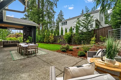 10668 SE 32nd Street, Bellevue, WA 98004 - Photo 17