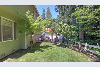17337 SE 185th Place, Renton, WA 98058 - Photo 35