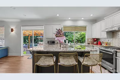 17337 SE 185th Place, Renton, WA 98058 - Photo 13