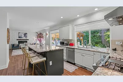 17337 SE 185th Place, Renton, WA 98058 - Photo 15