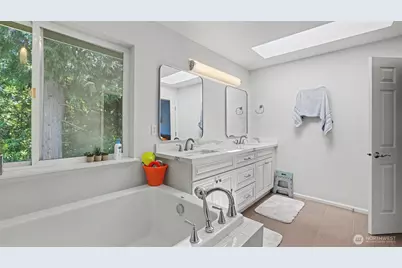 17337 SE 185th Place, Renton, WA 98058 - Photo 33