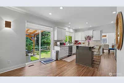 17337 SE 185th Place, Renton, WA 98058 - Photo 21