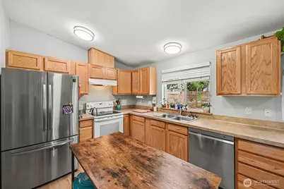 25413 31st Avenue E, Spanaway, WA 98387 - Photo 11