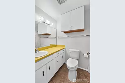 15305 19th Avenue Ct E, Tacoma, WA 98445 - Photo 33