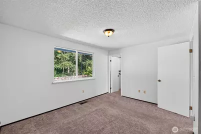 15305 19th Avenue Ct E, Tacoma, WA 98445 - Photo 35
