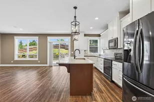 958 Cascade Dr, Longview, WA 98632 - Photo 15