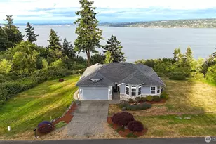 7023 Columbia Ave, Clinton, WA 98236 - Photo 21
