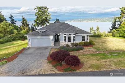 7023 Columbia Avenue, Clinton, WA 98236 - Photo 27