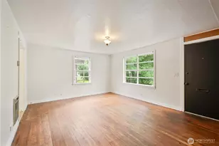 1158 10th Ave, Longview, WA 98632 - Photo 7