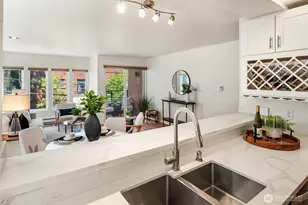 435 Summit Ave E, Seattle, WA 98102 - Photo 13