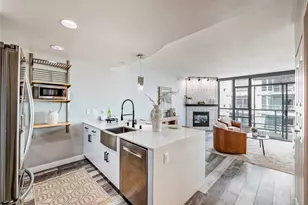 2929 1st Ave, Seattle, WA 98121 - Photo 5