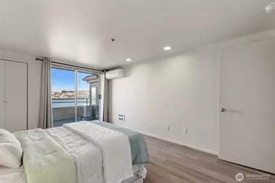 2400 8th Avenue N #1S, Seattle, WA 98109 - Photo 25