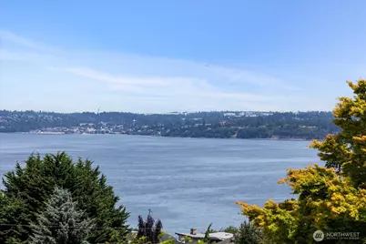 29852 Marine View Drive SW, Federal Way, WA 98023 - Photo 17