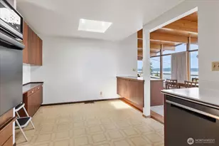29852 Marine View Dr SW, Federal Way, WA 98023 - Photo 13