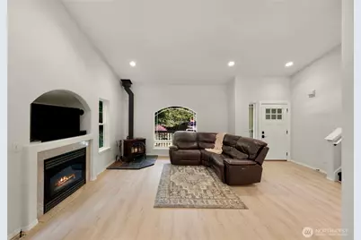 31528 W Lake Ketchum Road, Stanwood, WA 98292 - Photo 5