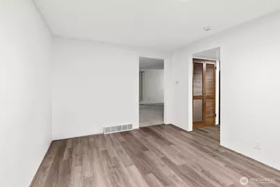 202 168th Street SE, Bothell, WA 98012 - Photo 15