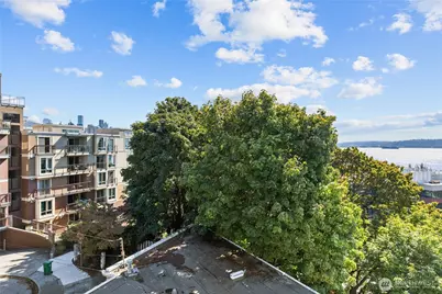 521 5th Avenue W #401, Seattle, WA 98119 - Photo 37