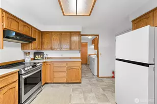 5028 Aldrich Rd, Bellingham, WA 98226 - Photo 13