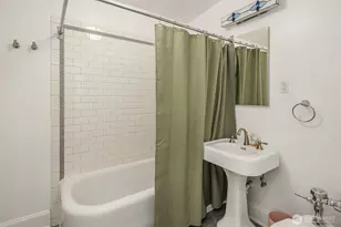 1101 17th Ave, Seattle, WA 98122 - Photo 19