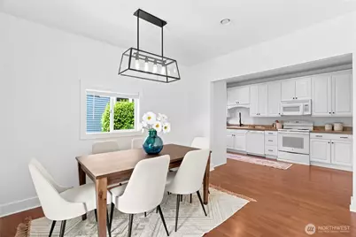 3715 Walnut Avenue SW, Seattle, WA 98116 - Photo 21