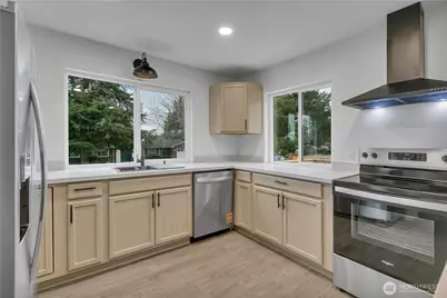400 1/2 22 Avenue Ct, Milton, WA 98354 - Photo 7