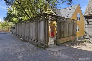 5006 Greenwood Ave N, Seattle, WA 98103 - Photo 37