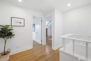 5006 Greenwood Ave N, Seattle, WA 98103 - Photo 23