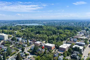 5006 Greenwood Ave N, Seattle, WA 98103 - Photo 39