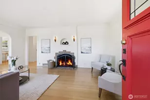 5006 Greenwood Ave N, Seattle, WA 98103 - Photo 5
