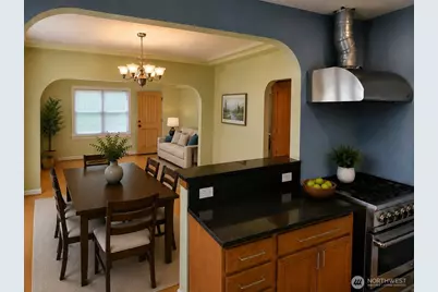 5426 Green Lake Way N, Seattle, WA 98103 - Photo 3