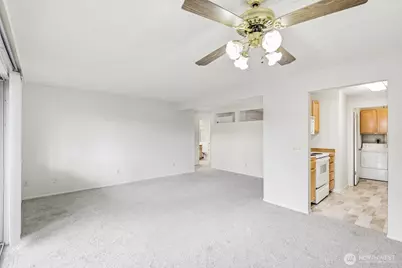 335 Heather Road #202, Everett, WA 98203 - Photo 13