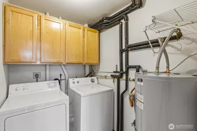 335 Heather Road #202, Everett, WA 98203 - Photo 25