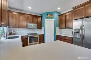 3823 Wildspitz St SE, Lacey, WA 98503 - Photo 9