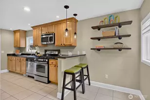 10016 SW 42nd Ave, Seattle, WA 98146 - Photo 13