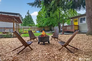 10016 SW 42nd Ave, Seattle, WA 98146 - Photo 35