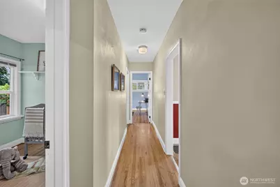 10016 SW 42nd Ave., Seattle, WA 98146 - Photo 27