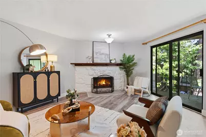 12726 NE 116th Ln #E9, Kirkland, WA 98034 - Photo 3