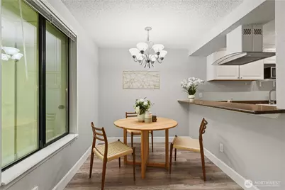 12726 NE 116th Ln #E9, Kirkland, WA 98034 - Photo 11