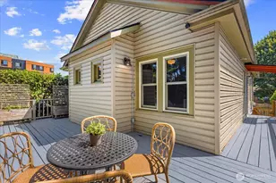 946 N 83rd St, Seattle, WA 98103 - Photo 17