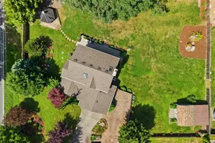 131 146th St SW, Lynnwood, WA 98087 - Photo 3