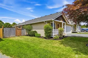 10708 59th Ave NE, Marysville, WA 98270 - Photo 3