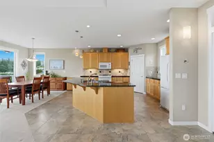 784 Gladstone Dr, Camano Island, WA 98282 - Photo 5