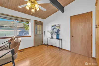 1133 E Hemlock Street, Kent, WA 98030 - Photo 3