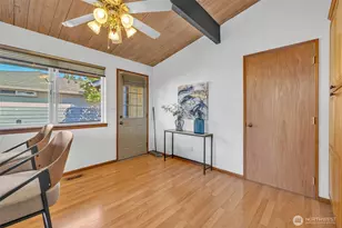 1133 E Hemlock St, Kent, WA 98030 - Photo 3